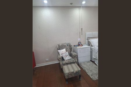 Casa à venda com 250m², 3 quartos e 2 vagas