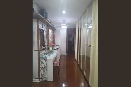 Casa à venda com 250m², 3 quartos e 2 vagas