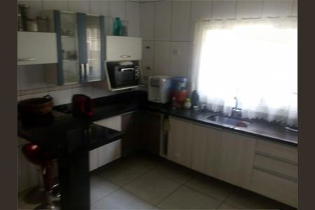 Casa à venda com 150m², 3 quartos e 2 vagas