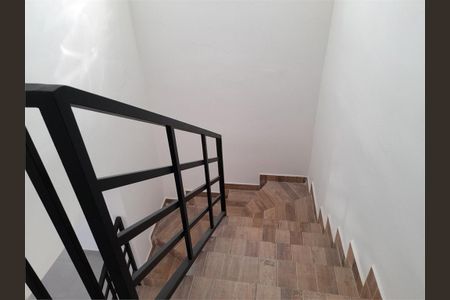 Casa à venda com 99m², 2 quartos e 2 vagas