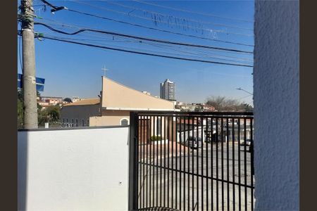 Casa à venda com 99m², 2 quartos e 2 vagas