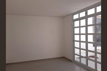 Casa à venda com 99m², 2 quartos e 2 vagas