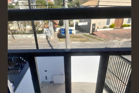 Casa à venda com 99m², 2 quartos e 2 vagas