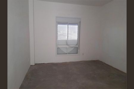 Casa à venda com 99m², 2 quartos e 2 vagas