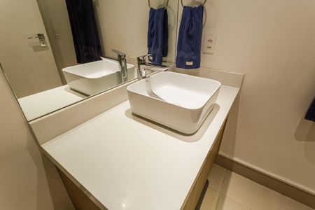 Apartamento à venda com 117m², 3 quartos e 1 vaga Apartamento à venda com 117m², 3 quartos e 1 vagaBanheiro Social