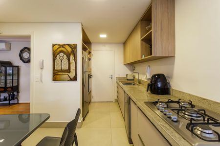 Apartamento à venda com 117m², 3 quartos e 1 vaga Apartamento à venda com 117m², 3 quartos e 1 vagaCozinha