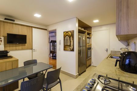 Apartamento à venda com 117m², 3 quartos e 1 vaga Apartamento à venda com 117m², 3 quartos e 1 vagaCozinha