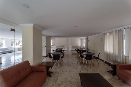 Apartamento à venda com 117m², 3 quartos e 1 vaga Apartamento à venda com 117m², 3 quartos e 1 vagaÁrea comum - Salão de festas