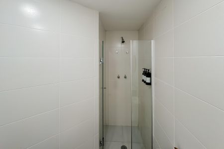 Studio para alugar com 26m², 1 quarto e sem vaga Studio para alugar com 26m², 1 quarto e sem vagaBanheiro