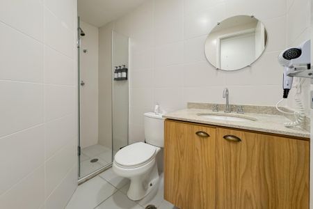 Studio para alugar com 26m², 1 quarto e sem vaga Studio para alugar com 26m², 1 quarto e sem vagaBanheiro