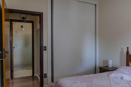 Casa à venda com 300m², 4 quartos e 3 vagasQuarto 3