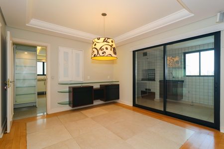 Apartamento para alugar com 373m², 5 quartos e 5 vagas Apartamento para alugar com 373m², 5 quartos e 5 vagasÁrea gourmet