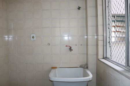 Apartamento para alugar com 76m², 2 quartos e sem vagaÁrea de Serviço