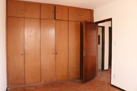 Apartamento para alugar com 76m², 2 quartos e sem vagaQuarto 2