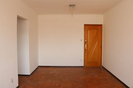 Apartamento para alugar com 76m², 2 quartos e sem vagaSala