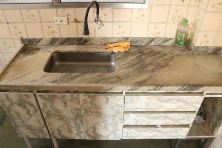 Apartamento para alugar com 76m², 2 quartos e sem vagaCozinha