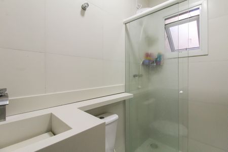 Casa de condomínio à venda com 126m², 3 quartos e 2 vagasBanheiro