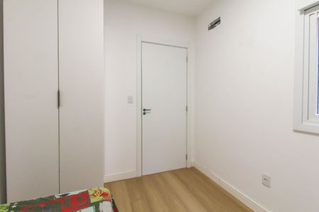 Casa de condomínio à venda com 126m², 3 quartos e 2 vagasQuarto 2