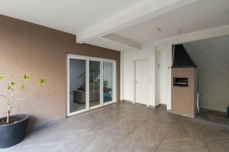 Casa de condomínio à venda com 126m², 3 quartos e 2 vagasÁrea externa