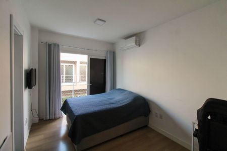 Casa de condomínio à venda com 126m², 3 quartos e 2 vagasSuíte