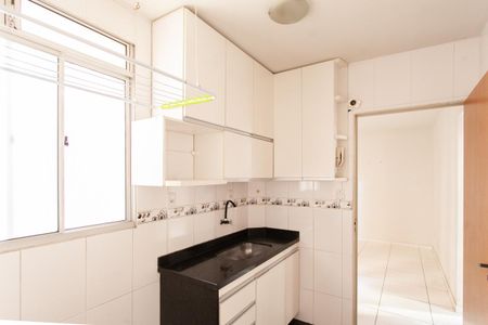 Apartamento à venda com 50m², 2 quartos e 1 vagaCozinha e Área de Serviço