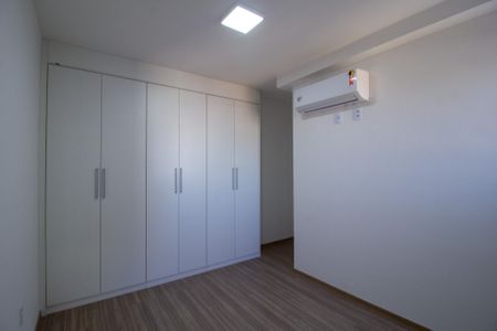Apartamento para alugar com 61m², 2 quartos e 1 vaga Apartamento para alugar com 61m², 2 quartos e 1 vagaSuíte