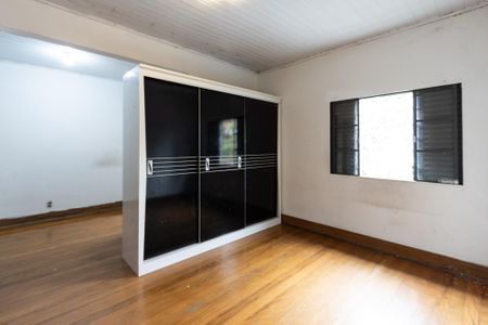 Casa à venda com 500m², 3 quartos e 4 vagasQuarto 2