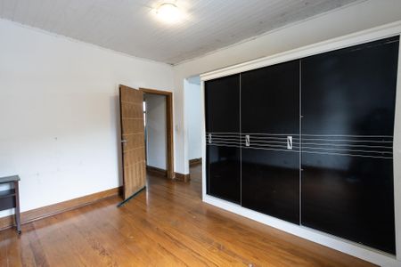 Casa à venda com 500m², 3 quartos e 4 vagasQuarto 2