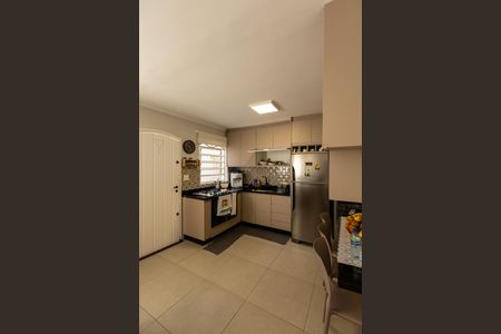 Casa à venda com 140m², 3 quartos e 2 vagas Casa à venda com 140m², 3 quartos e 2 vagasCozinha