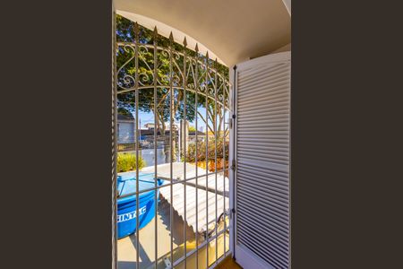 Casa à venda com 140m², 3 quartos e 2 vagas Casa à venda com 140m², 3 quartos e 2 vagasSuíte terraço