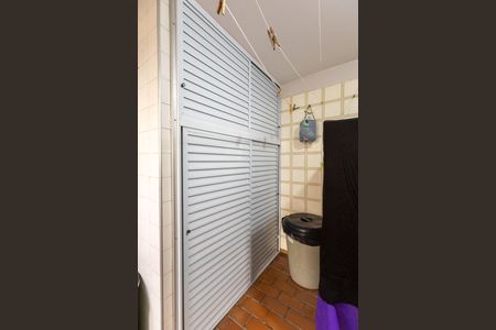 Casa à venda com 140m², 3 quartos e 2 vagas Casa à venda com 140m², 3 quartos e 2 vagasÁrea de Serviço