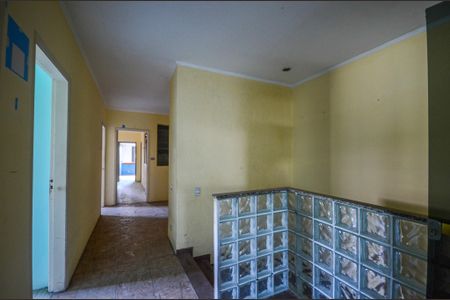 Casa à venda com 463m², 9 quartos e 8 vagasCorredor