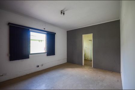 Casa à venda com 463m², 9 quartos e 8 vagasSuíte 1