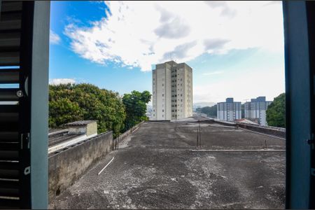 Casa à venda com 463m², 9 quartos e 8 vagasQuarto 2 - janela