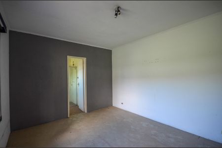 Casa à venda com 463m², 9 quartos e 8 vagasSuíte 1