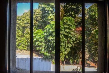 Casa à venda com 463m², 9 quartos e 8 vagasSuíte 3 - janela