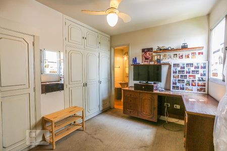 Apartamento à venda com 122m², 2 quartos e 1 vaga