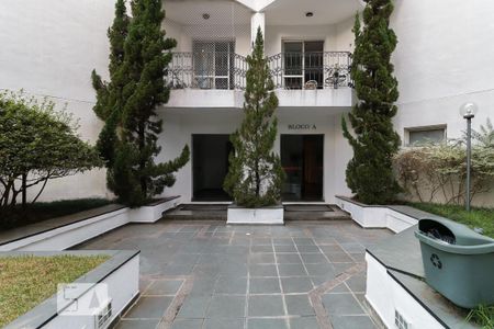 Apartamento à venda com 122m², 2 quartos e 1 vaga