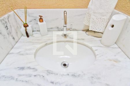 Casa à venda com 125m², 3 quartos e 1 vaga