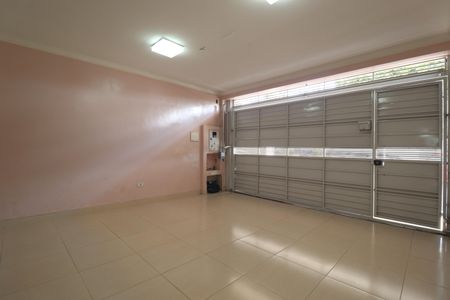 Casa para alugar com 180m², 3 quartos e 2 vagasGaragem