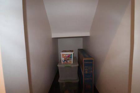 Casa para alugar com 180m², 3 quartos e 2 vagasDespensa