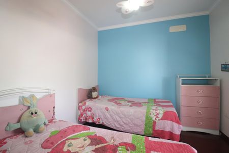 Casa para alugar com 180m², 3 quartos e 2 vagasQuarto 3