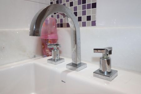 Casa para alugar com 180m², 3 quartos e 2 vagasBanheiro 2