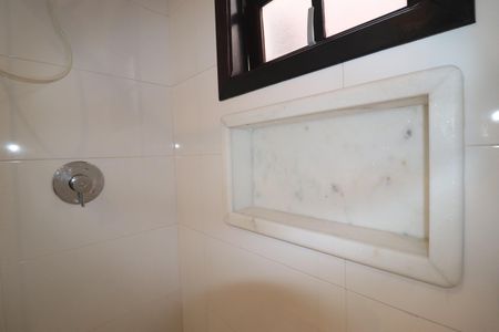 Casa para alugar com 180m², 3 quartos e 2 vagasBanheiro 2