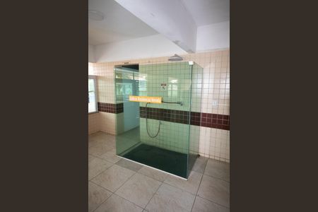 Apartamento para alugar com 112m², 2 quartos e 2 vagas Apartamento para alugar com 112m², 2 quartos e 2 vagasÁrea comum - Piscina