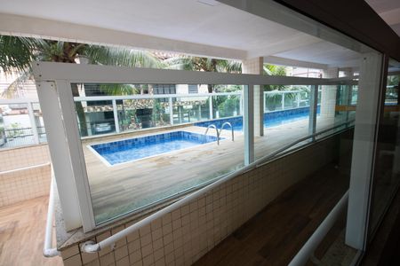 Apartamento para alugar com 112m², 2 quartos e 2 vagas Apartamento para alugar com 112m², 2 quartos e 2 vagasÁrea comum - Piscina