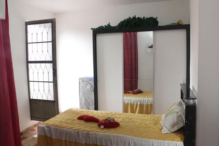 Quarto de casa para alugar com 2 quartos, 95m² em Centro, Nova Iguaçu