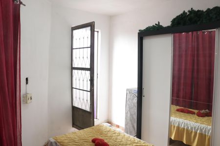 Casa para alugar com 95m², 2 quartos e sem vagaQuarto