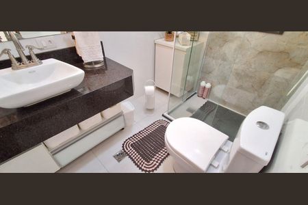 Apartamento à venda com 118m², 3 quartos e 1 vagaBanheiro Social 