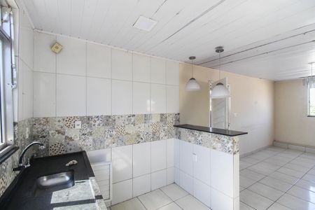 Casa para alugar com 60m², 2 quartos e sem vaga Casa para alugar com 60m², 2 quartos e sem vagaCozinha